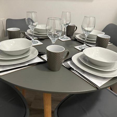 Central Colwyn Bay F1 외부 사진