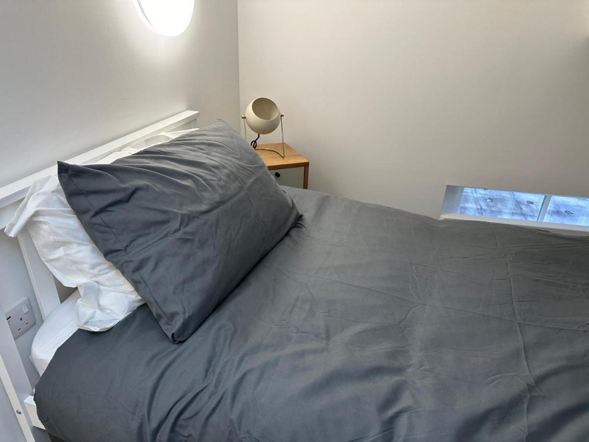Central Colwyn Bay F1 외부 사진